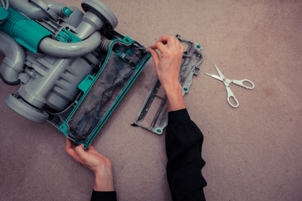 vacuum_cleaner_maintenance