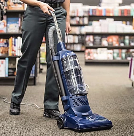 What Are the Types of Commercial Vacuum Cleaners?