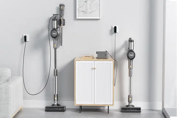 Small Space Vacuum Storage