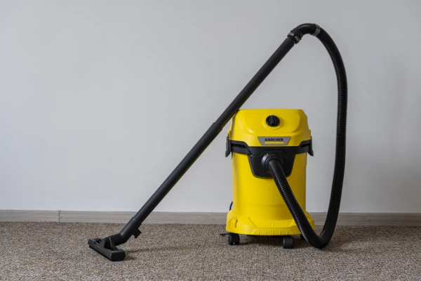 Using a Wet Dry Vacuum
